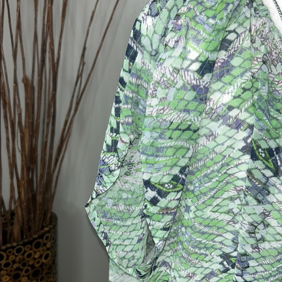 CAbi Green Tie Front 3/4 Sleeve Blouse - Picture 4 of 9